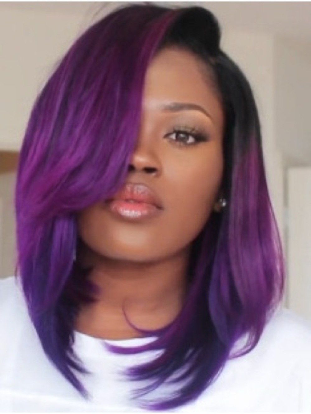 Vibrant Purple Shoulder-Length Women's Wig - Unbranded